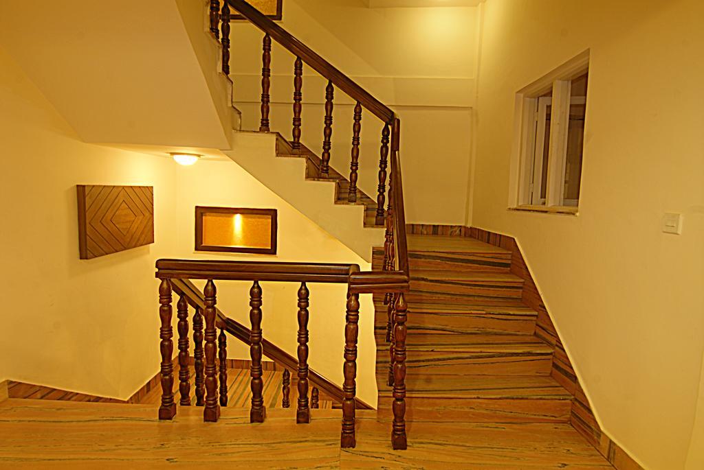 Kathmandu Grand Hotel Extérieur photo