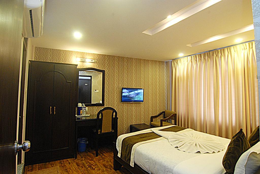 Kathmandu Grand Hotel Extérieur photo